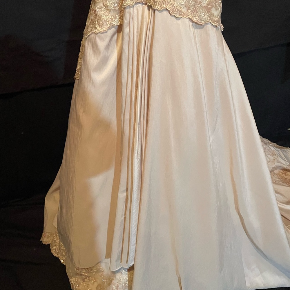 Designer Gold Asymmetrical Strapless Bridal Gown Couture Maggie Sottera 8 NEW - Picture 9 of 13